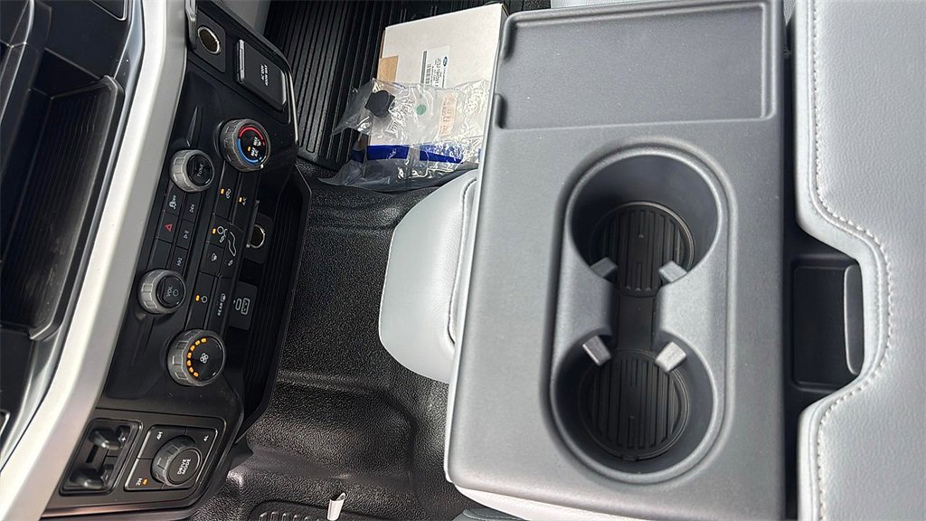 New 2025 Ford F350 XL w/ XL Chrome Package image 18