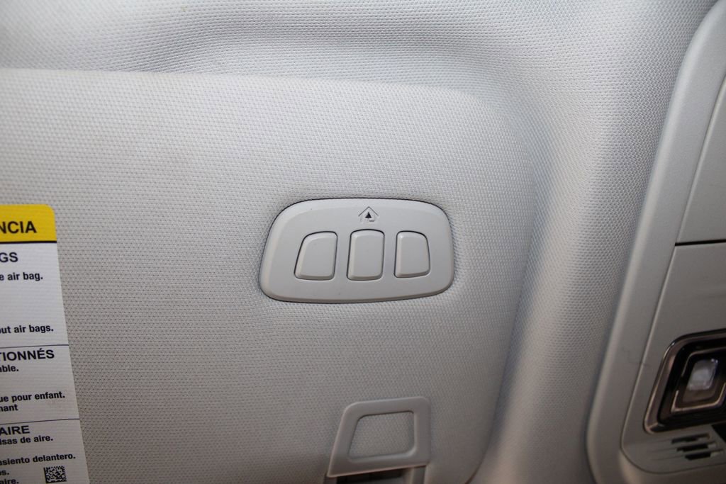 Used 2024 Lincoln Nautilus Reserve image 21