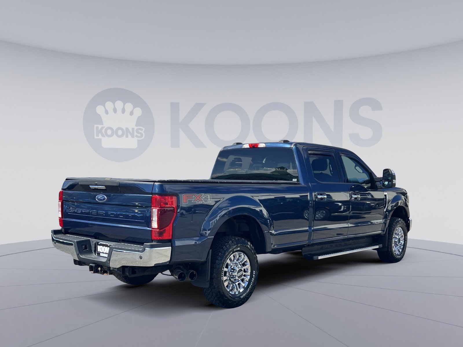 Used 2020 Ford F350 XLT w/ XLT Premium Package image 7