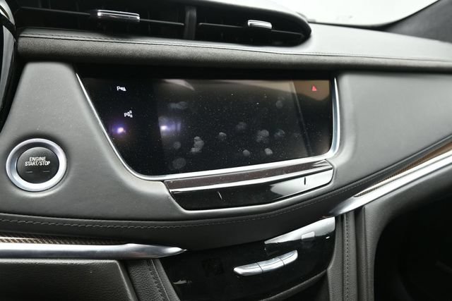 Used 2019 Cadillac XT5 Platinum AWD/4WD image 18