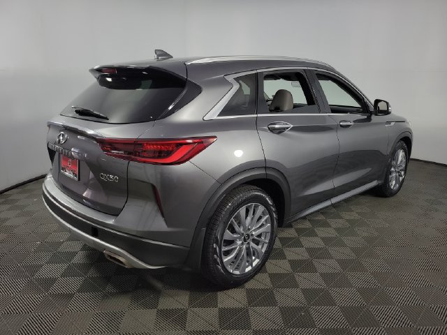 Used 2023 INFINITI QX50 Luxe w/ Cargo Package AWD/4WD image 9