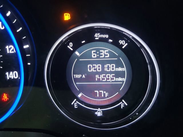 Used 2022 Honda HR-V LX image 18