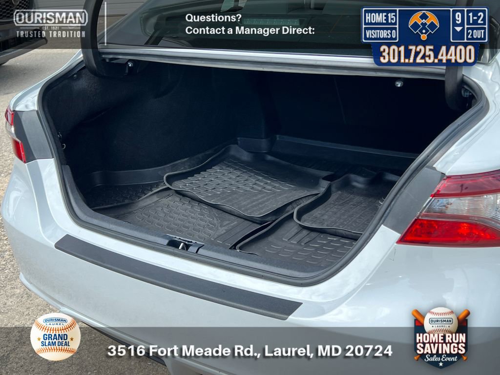 Used 2024 Toyota Camry SE FWD image 19