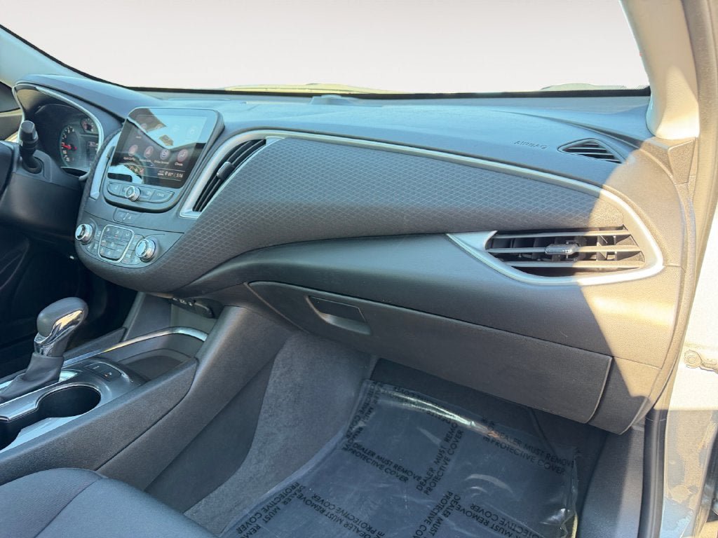 Used 2024 Chevrolet Malibu LT FWD image 27