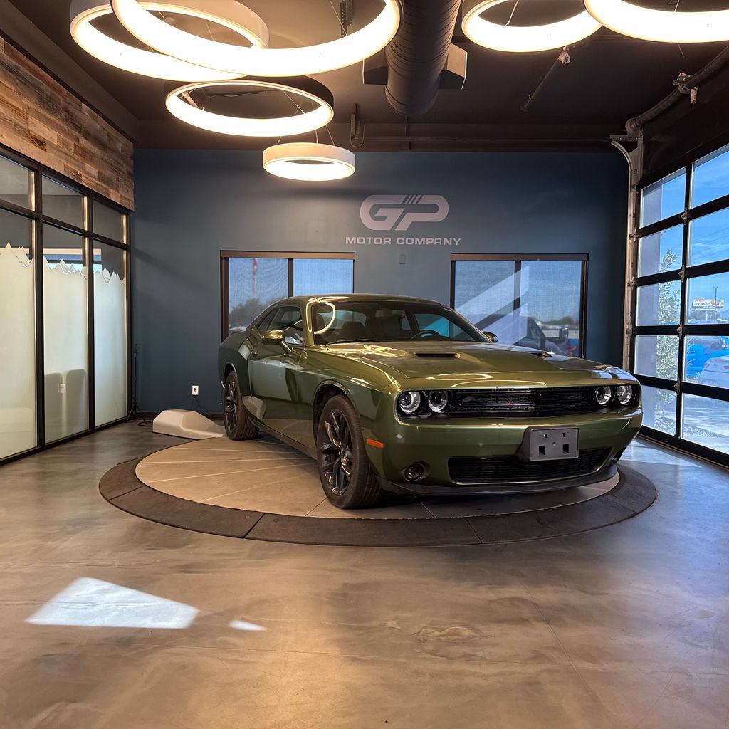 Used 2021 Dodge Challenger SXT w/ Blacktop Package RWD image 1