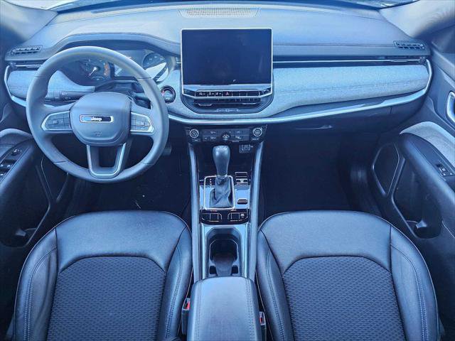 Used 2024 Jeep Compass Latitude w/ Altitude Special Edition AWD/4WD image 20
