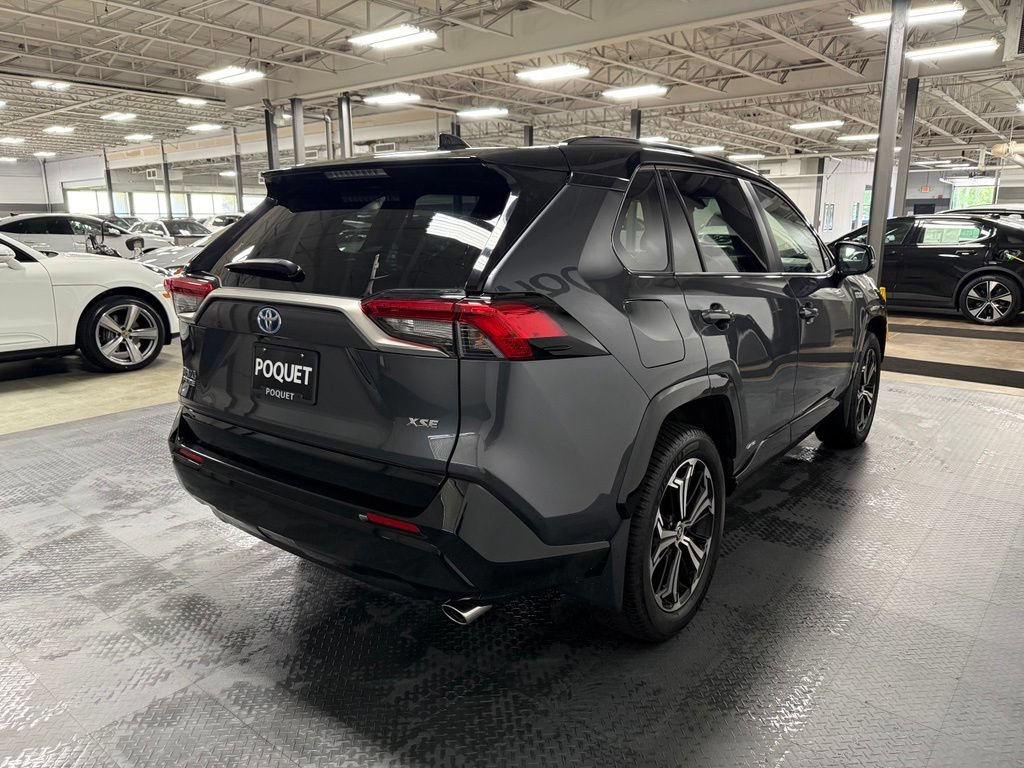 Used 2023 Toyota RAV4 XSE w/ Weather Package AWD/4WD image 4