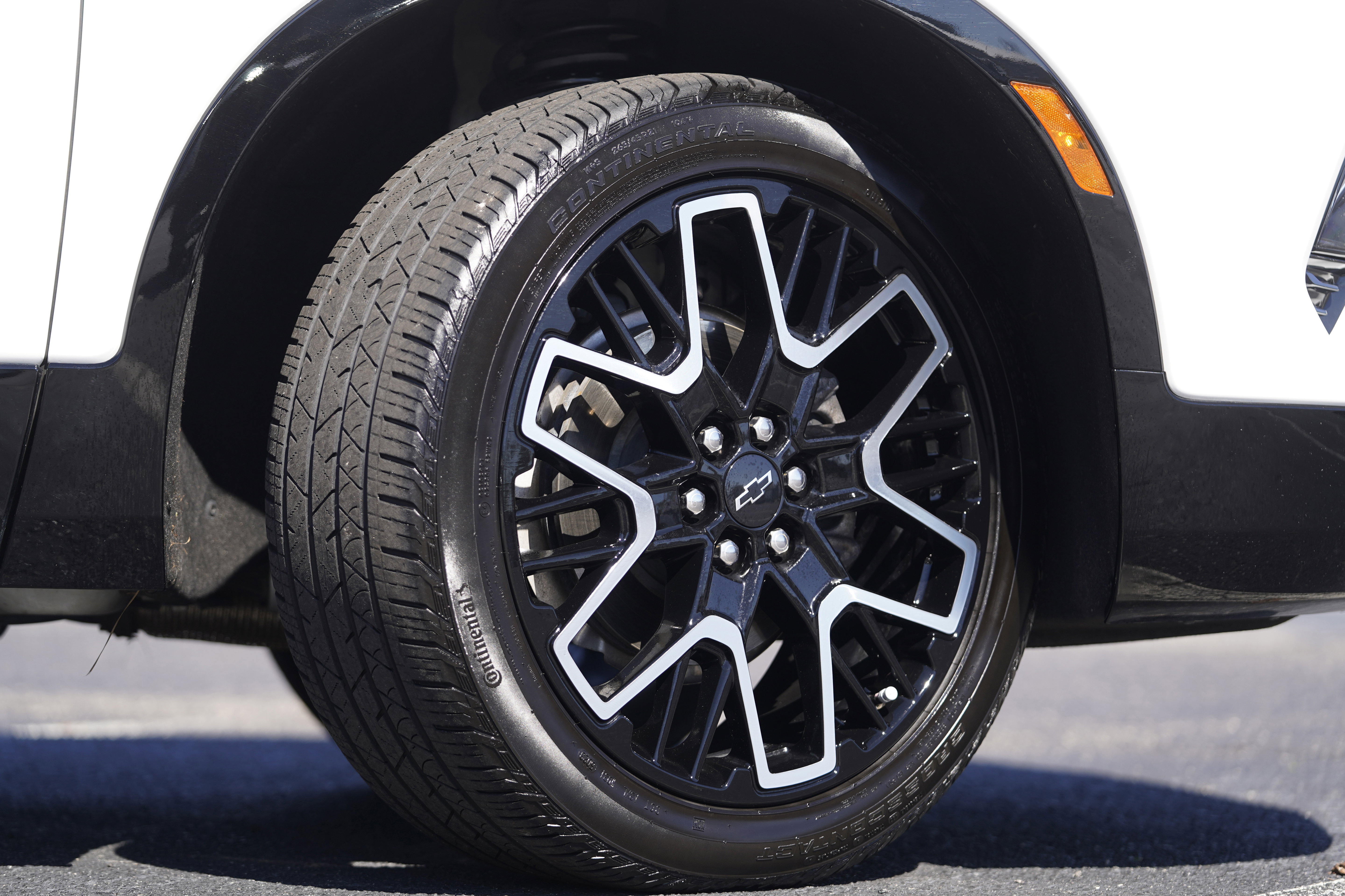 Used 2024 Chevrolet Blazer RS w/ Driver Confidence II Package image 43