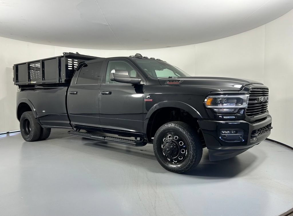 Used 2022 RAM 3500 Laramie AWD/4WD image 2