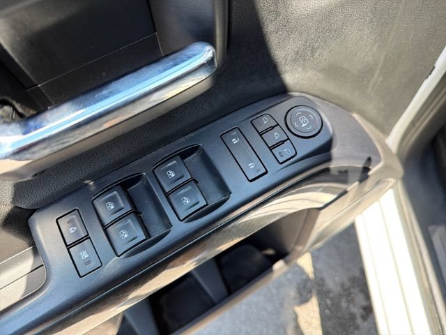 Used 2015 GMC Sierra 1500 SLE w/ All-Terrain Package AWD/4WD image 16