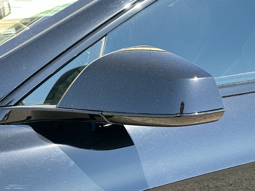 Used 2022 Tesla Model S AWD/4WD image 36