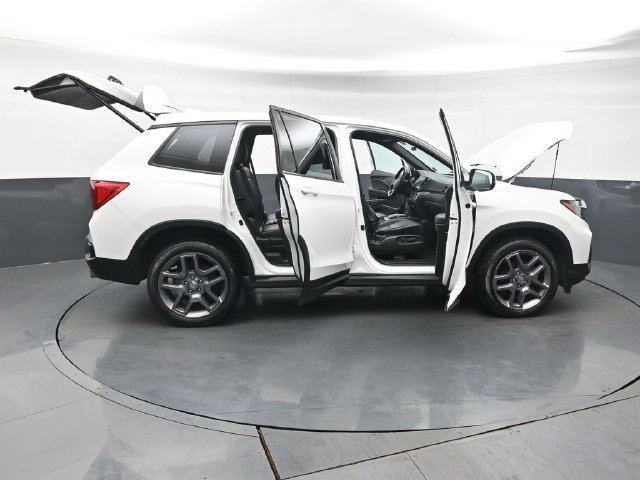 Used 2023 Honda Passport EX-L image 50