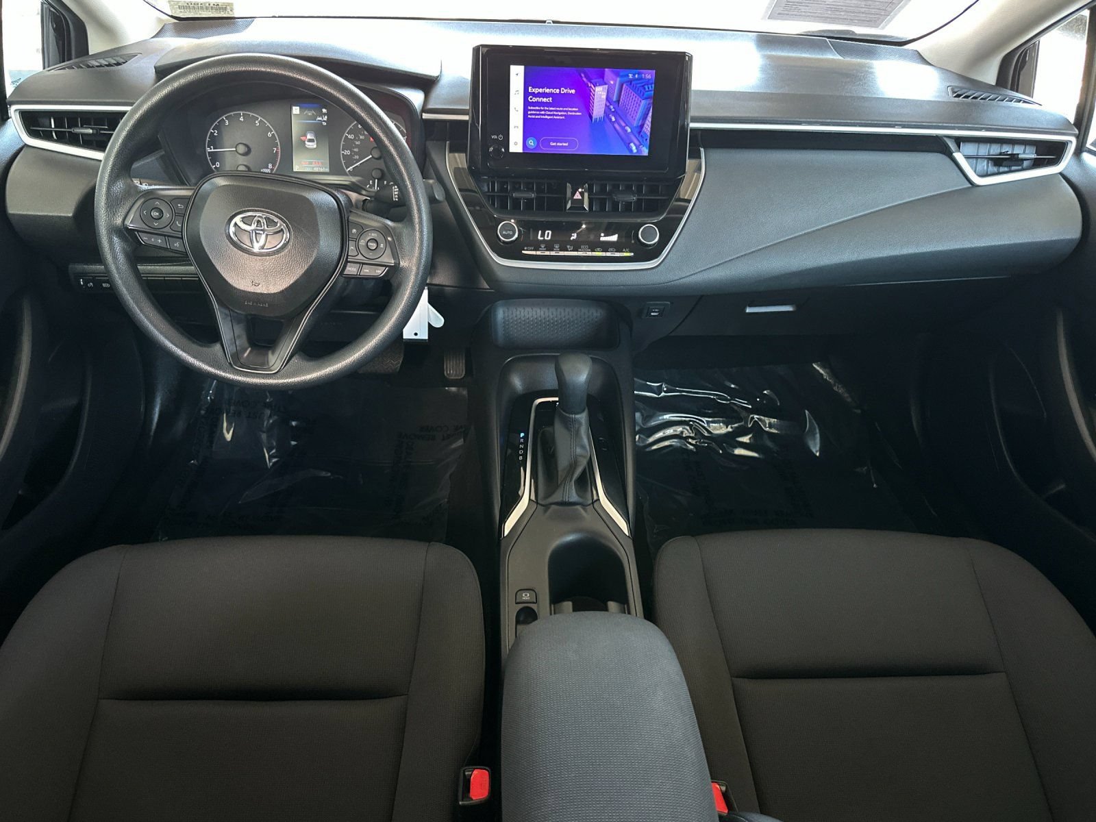 Used 2025 Toyota Corolla LE FWD image 12