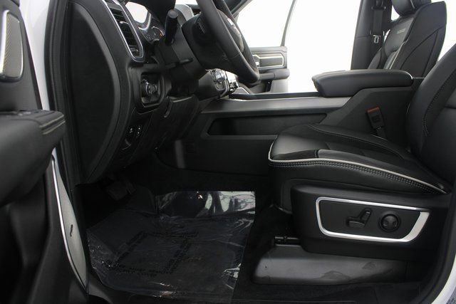 New 2026 RAM 1500 Laramie w/ Night Edition image 20