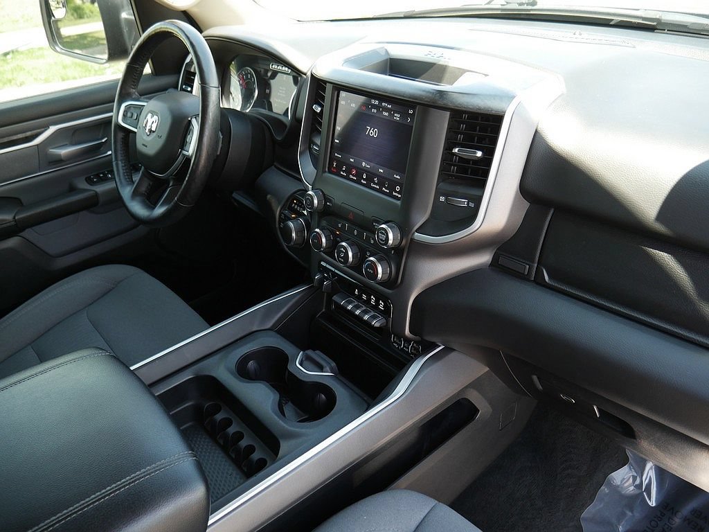 Used 2020 RAM 1500 Big Horn AWD/4WD image 54