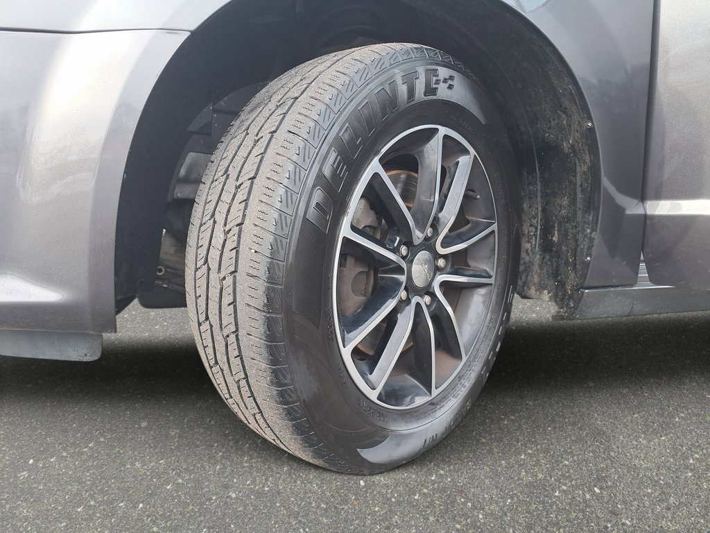 Used 2019 Dodge Grand Caravan SE image 31