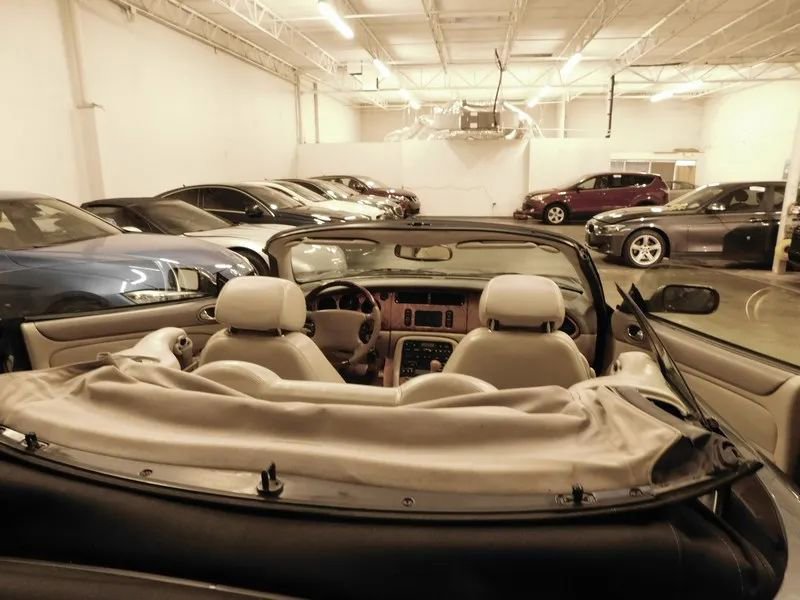 Used 2001 Jaguar XK8 Convertible RWD image 32