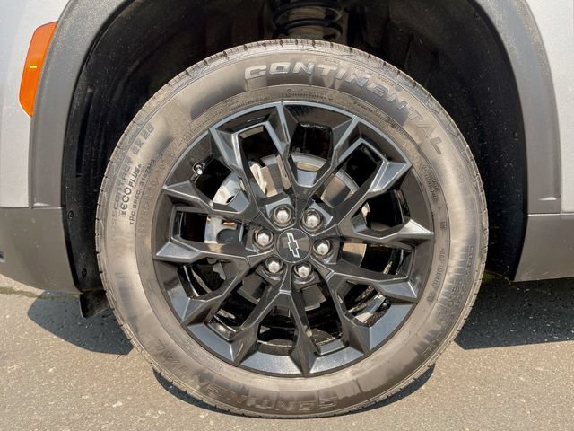 Used 2024 Chevrolet Traverse LT w/ Midnight/Sport Edition AWD/4WD image 32