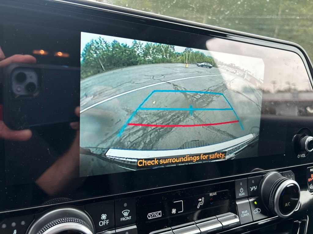 New 2025 Toyota Highlander XLE image 20