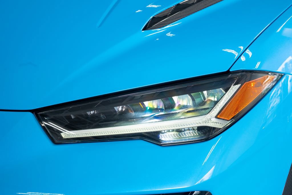 Used 2023 Lamborghini Urus Performante image 13