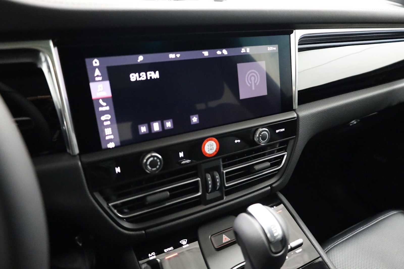 New 2026 Porsche Macan S image 32