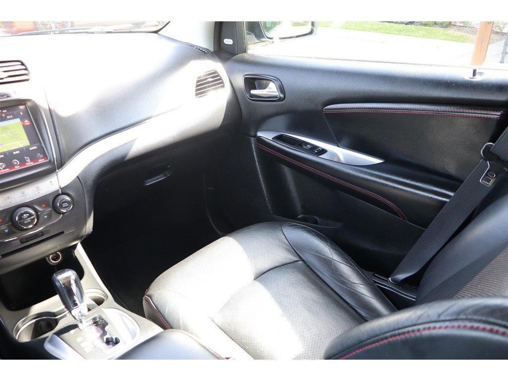 Used 2016 Dodge Journey R/T image 27