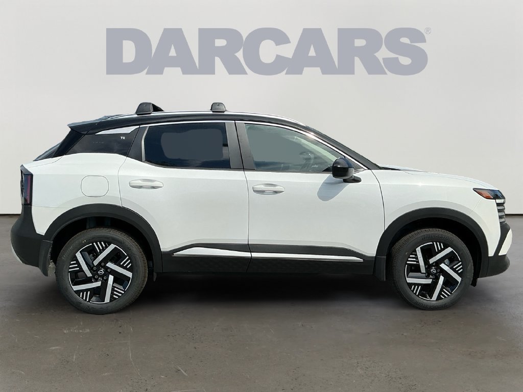 New 2027 Nissan Kicks SV w/ Cold Weather Package FWD image 8