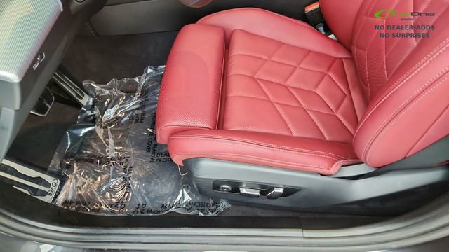 Used 2024 BMW i5 eDrive40i w/ M Sport Package image 33