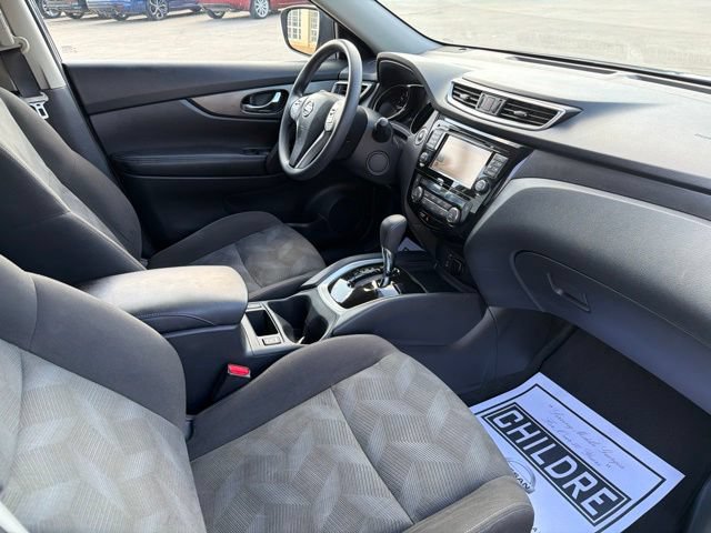 Used 2015 Nissan Rogue SV w/ SV Premium Package FWD image 15