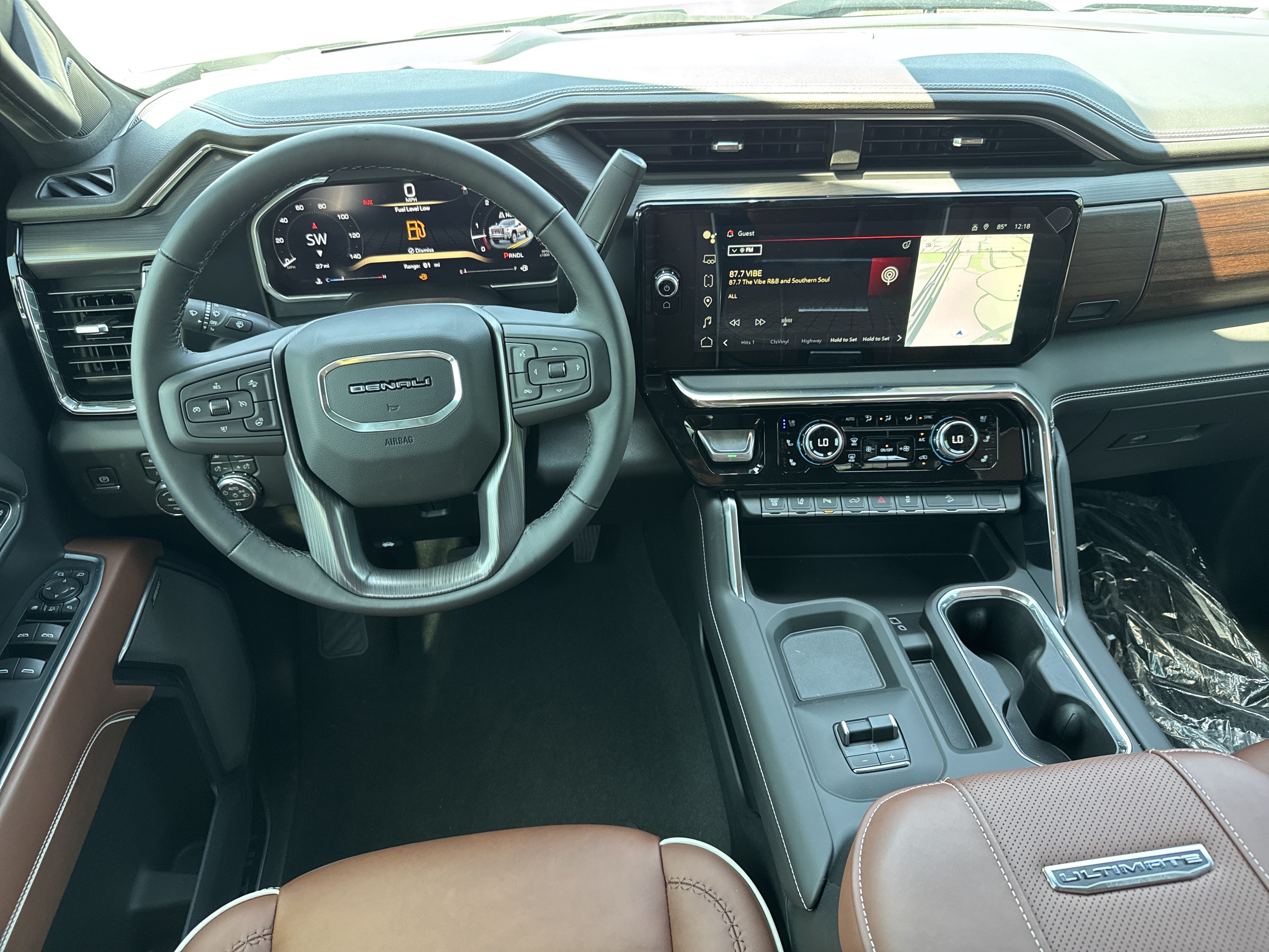 New 2026 GMC Sierra 2500 Denali Ultimate AWD/4WD image 17