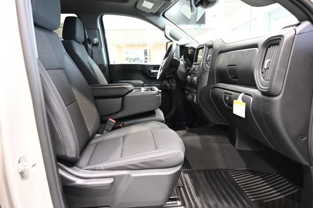 New 2026 Chevrolet Silverado 2500 Custom w/ Custom Value Package AWD/4WD image 13