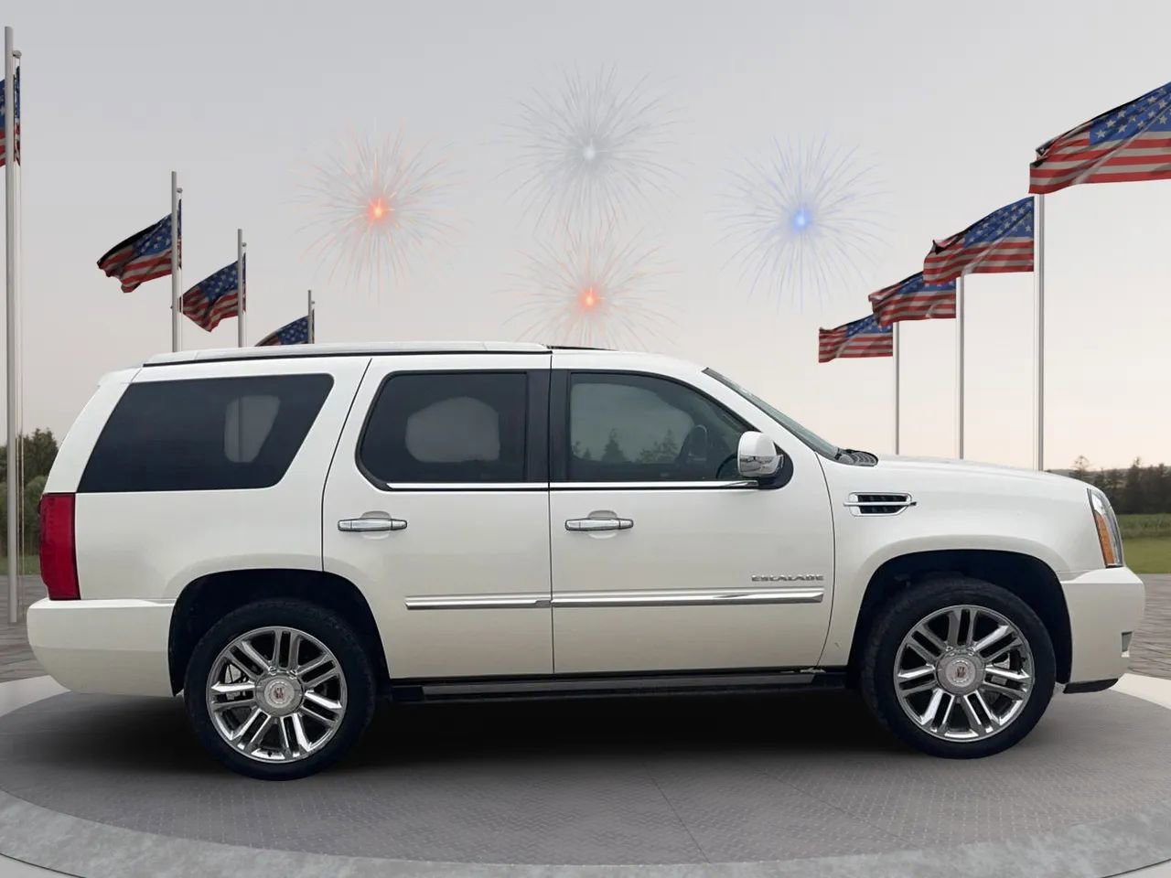 Used 2014 Cadillac Escalade Platinum RWD image 8