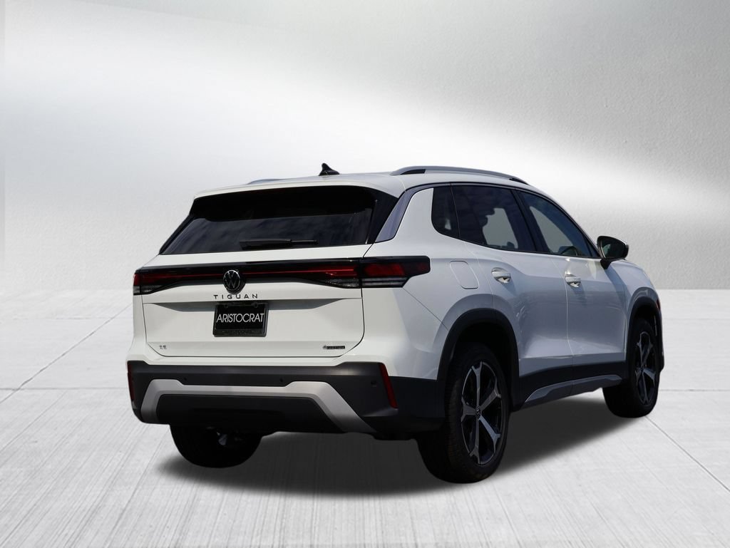 New 2026 Volkswagen Tiguan SE AWD/4WD image 7