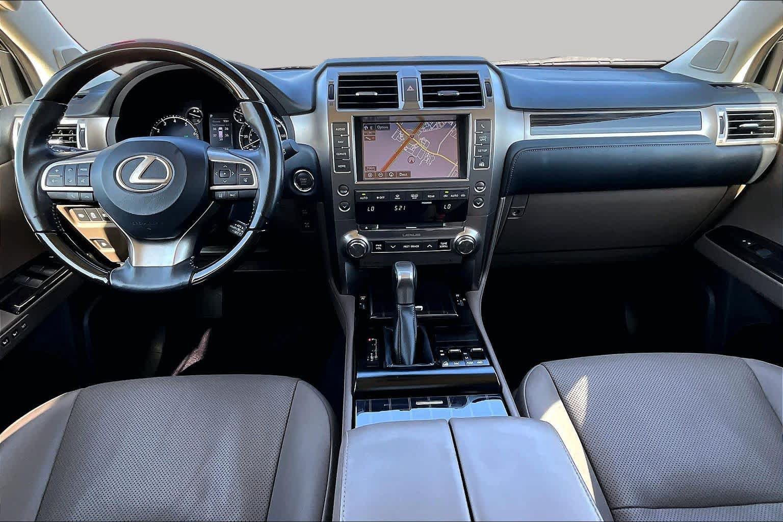 Used 2020 Lexus GX 460 Premium w/ Premium Package AWD/4WD image 16