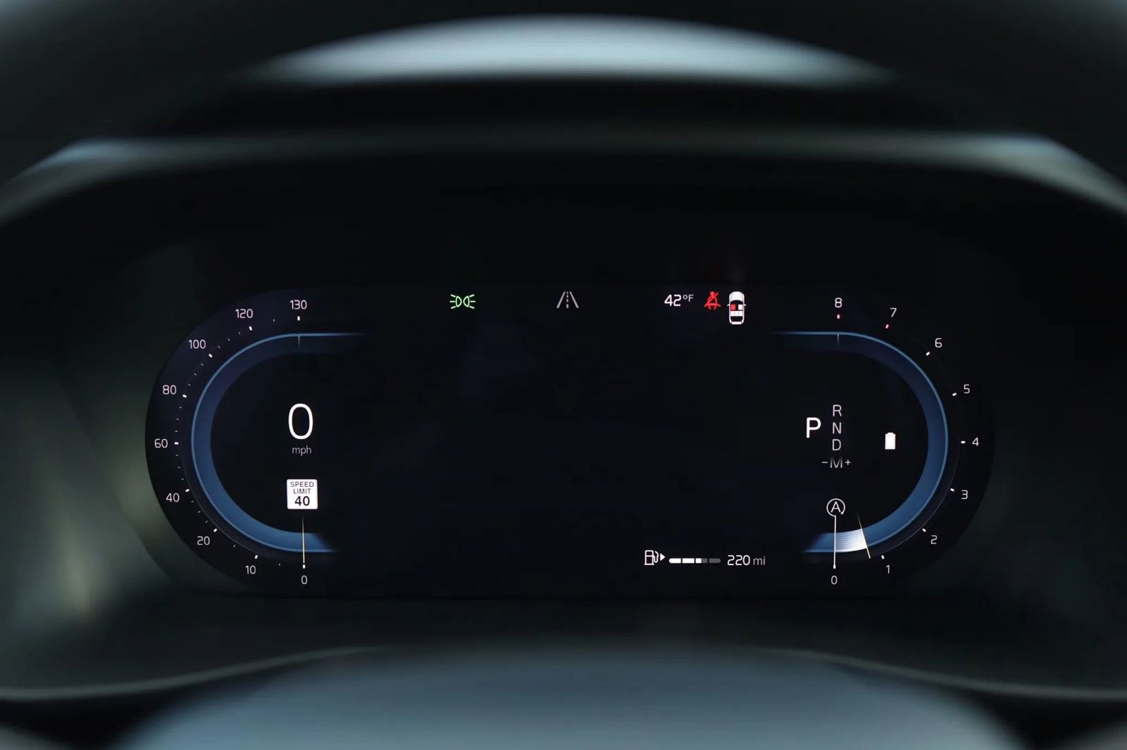 Used 2025 Volvo XC40 B5 Core image 22