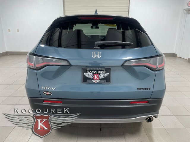 Used 2025 Honda HR-V Sport image 5