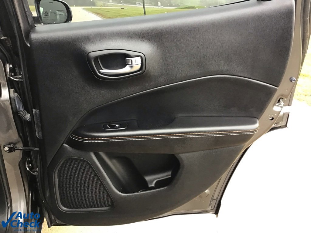 Used 2020 Jeep Compass Latitude w/ Popular Equipment Group image 14