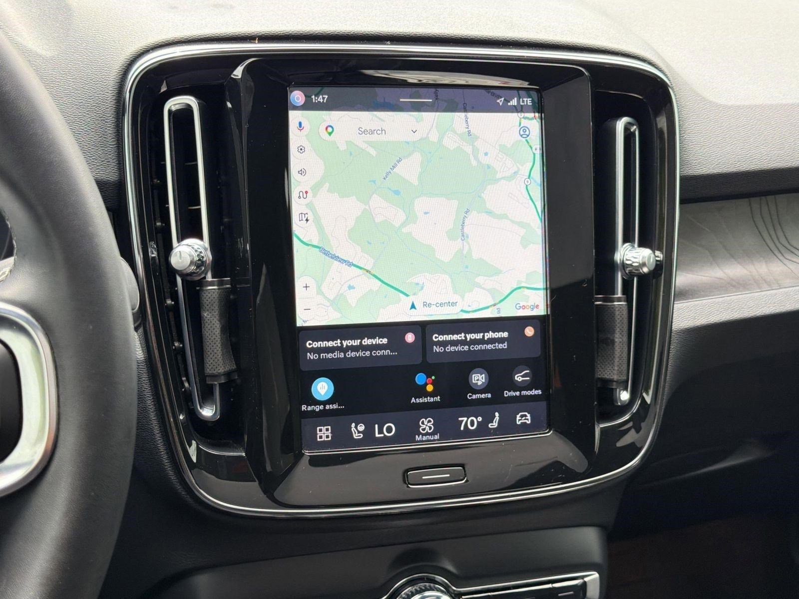 Certified 2023 Volvo C40 P8 Recharge Ultimate w/ Protection Package Premier image 20