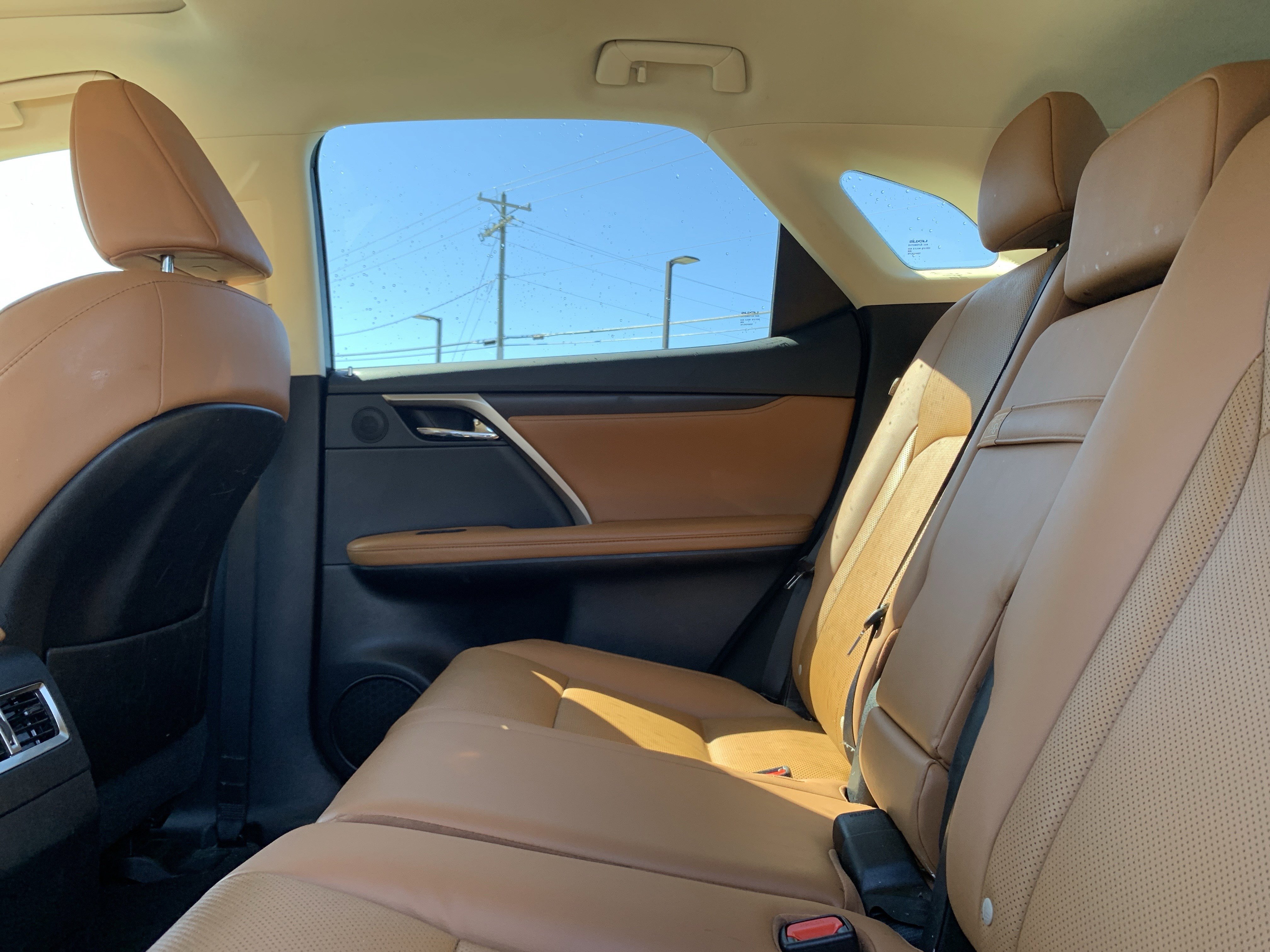 Used 2022 Lexus RX 350 350 w/ Premium Package image 32