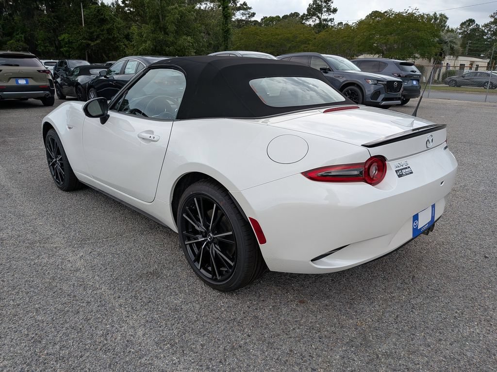 New 2026 MAZDA MX-5 Miata Grand Touring RWD image 6