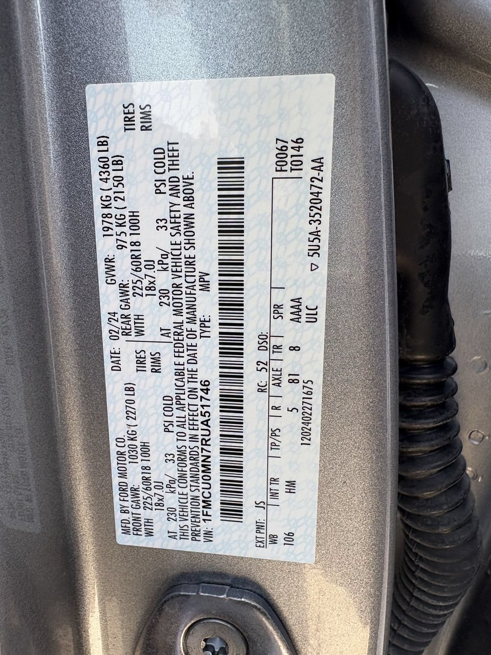 Used 2024 Ford Escape ST-Line w/ Tech Pack #1 FWD image 28