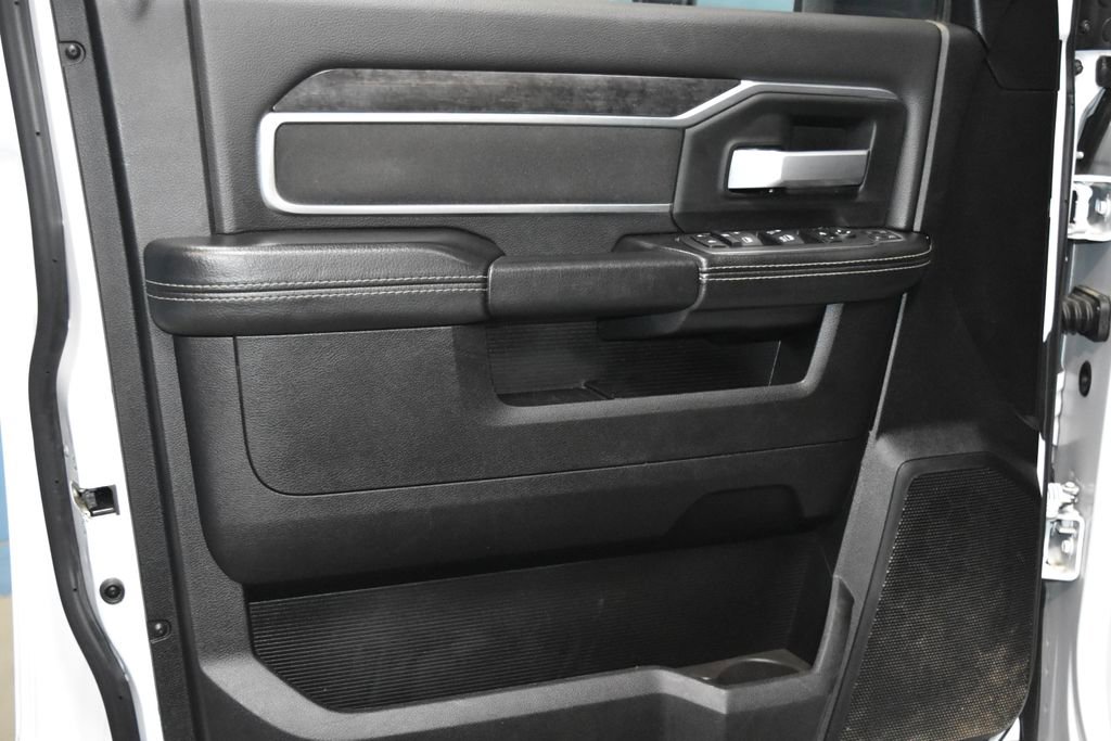 Used 2024 RAM 2500 Big Horn image 4