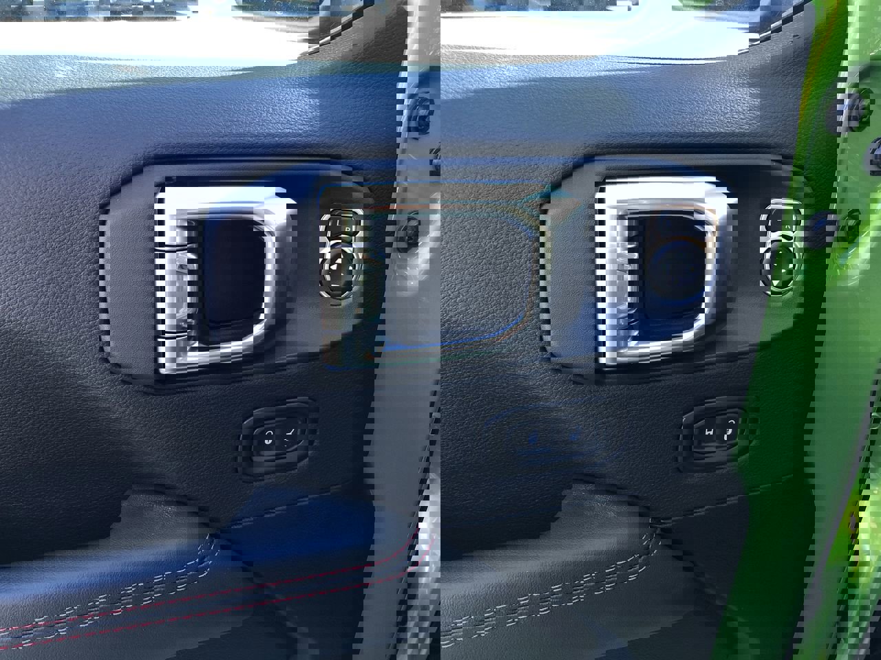 New 2026 Jeep Wrangler Unlimited Rubicon w/ Xtreme 35 Tire Package image 12