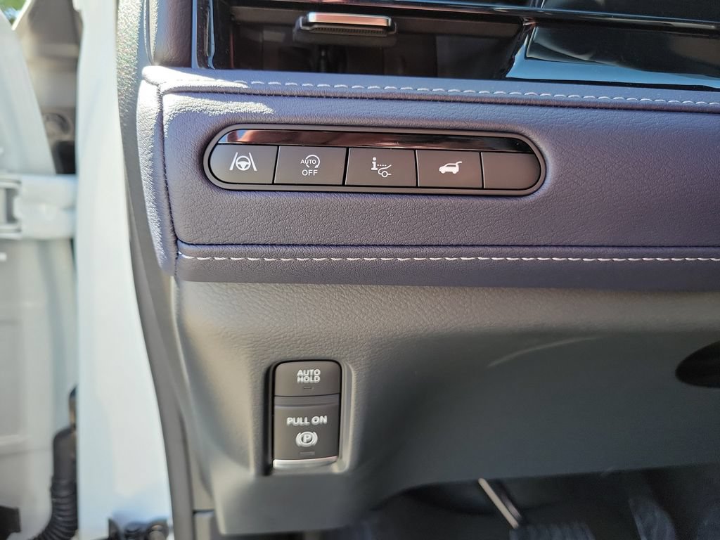 Used 2026 INFINITI QX80 4WD w/ Sport Exterior Package image 20
