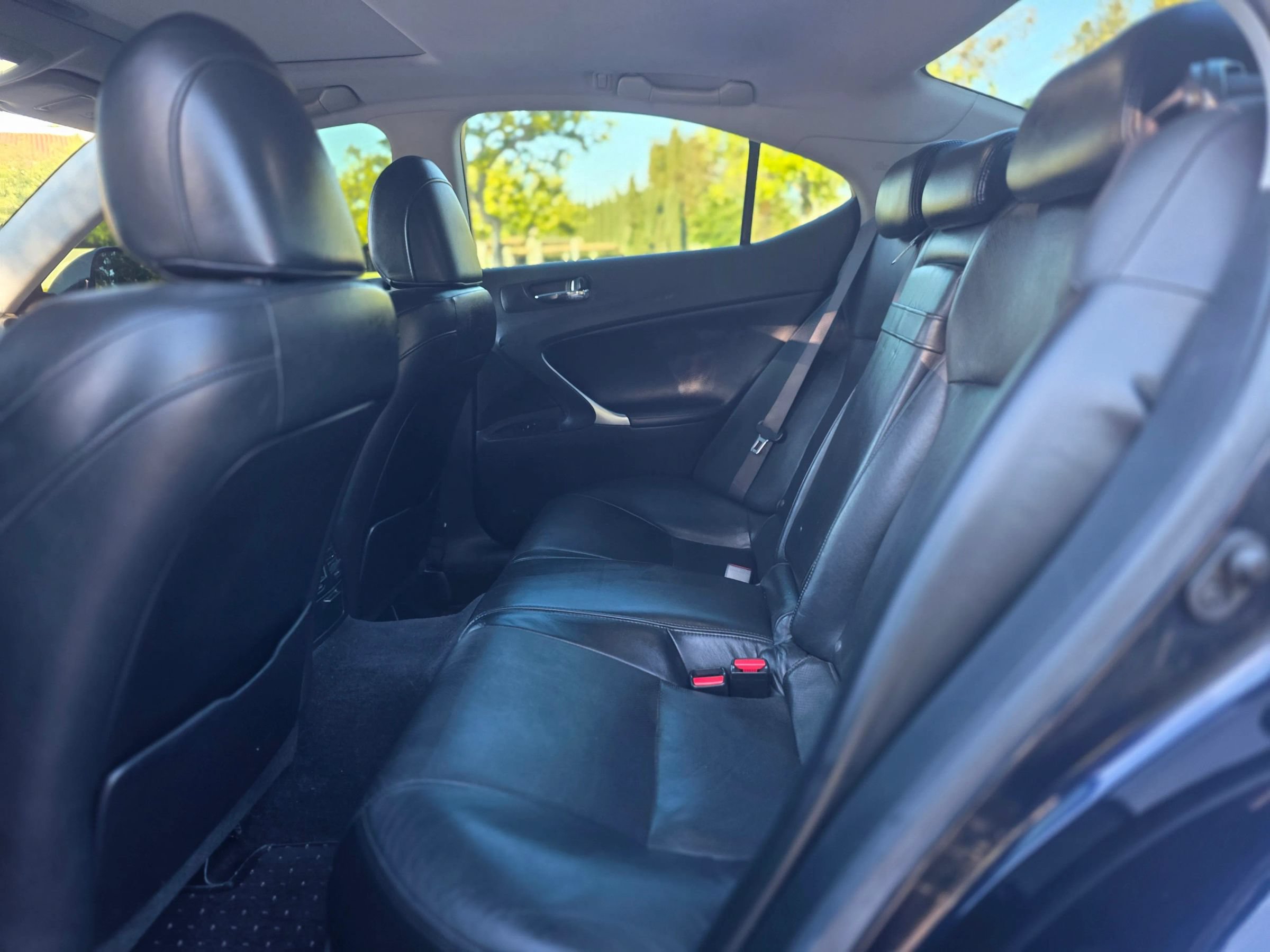 Used 2007 Lexus IS 250 RWD image 9