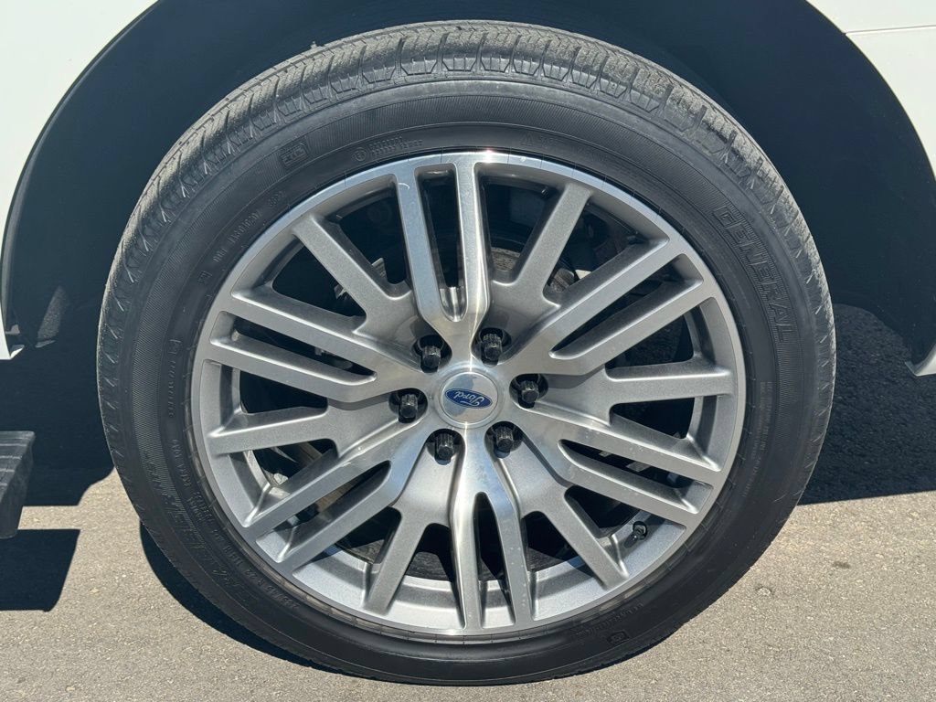 Used 2022 Ford Expedition Platinum AWD/4WD image 53
