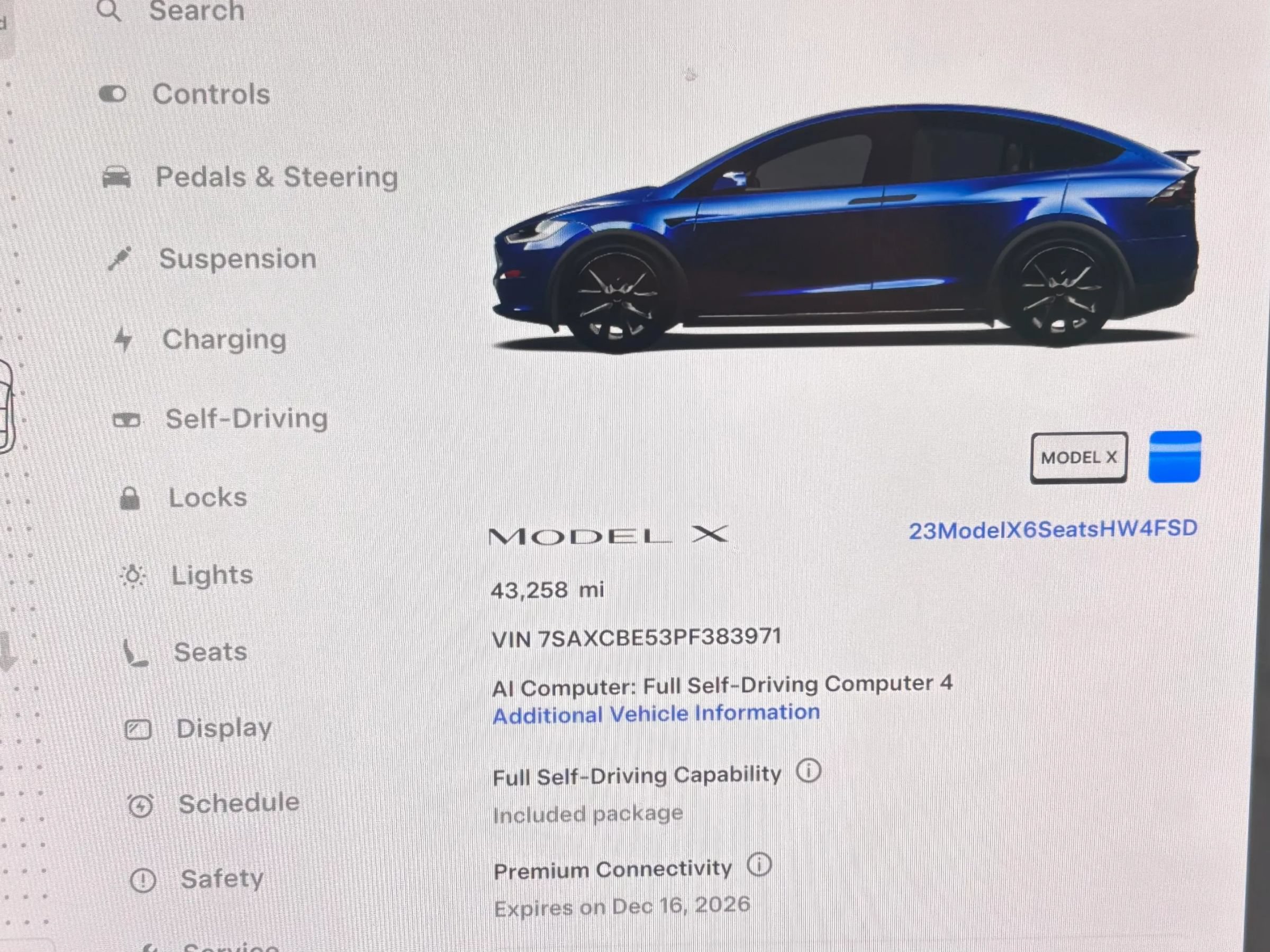 Used 2023 Tesla Model X AWD/4WD image 11