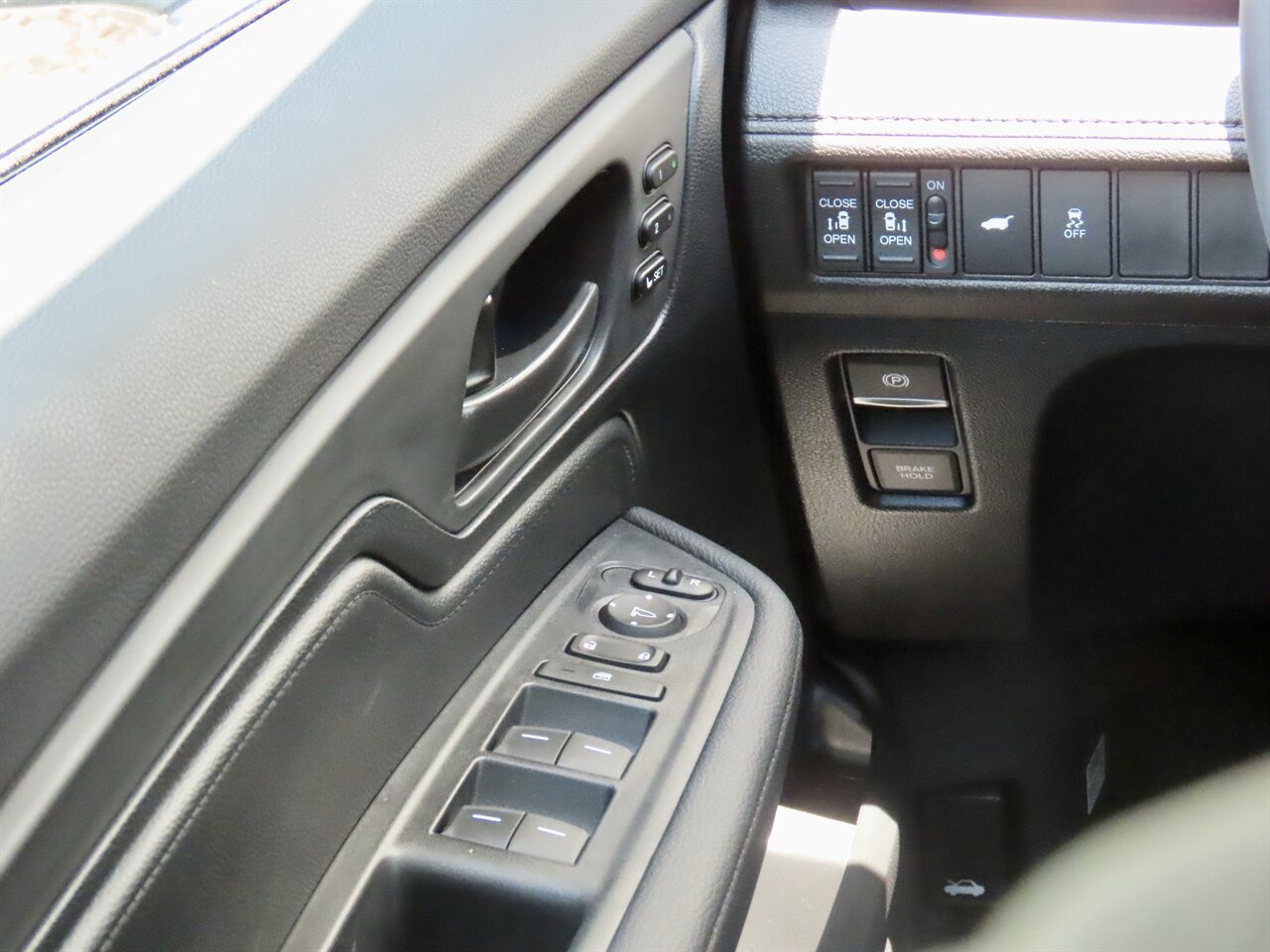 Used 2026 Honda Odyssey EX-L image 29