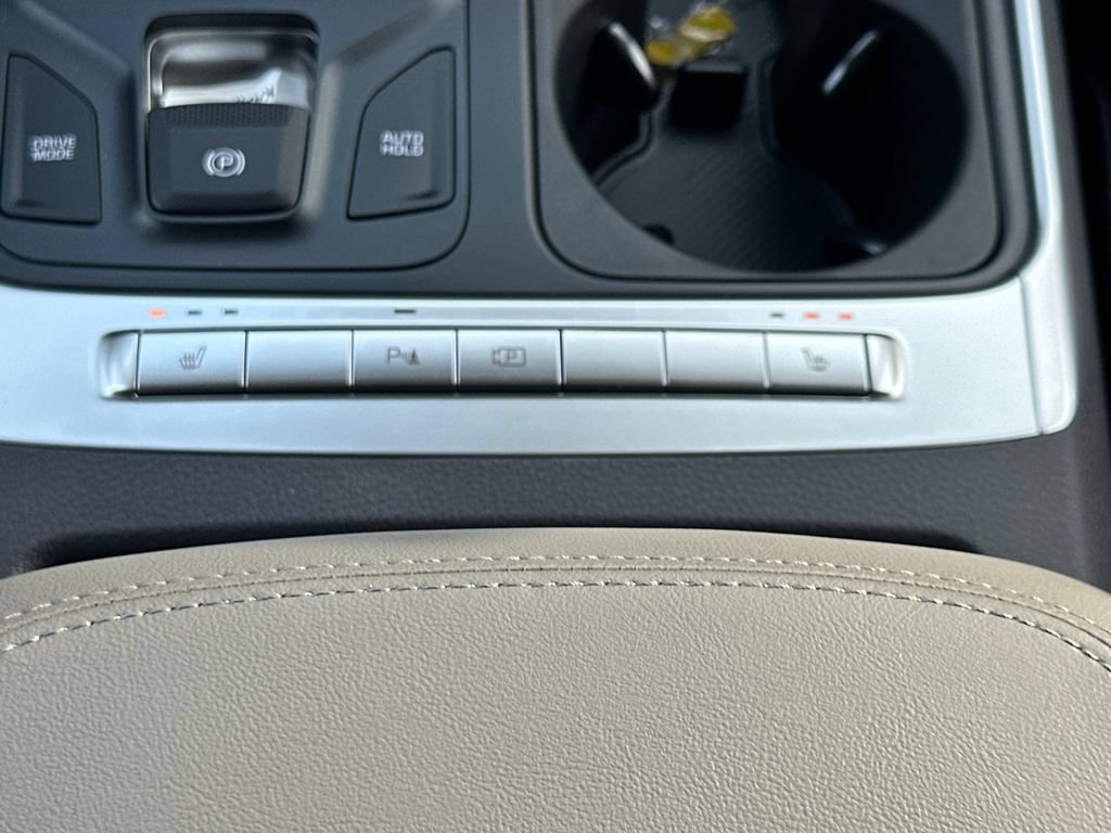 New 2026 Kia Carnival FWD image 27