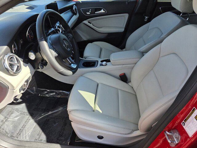 Used 2020 Mercedes-Benz GLA 250 image 9